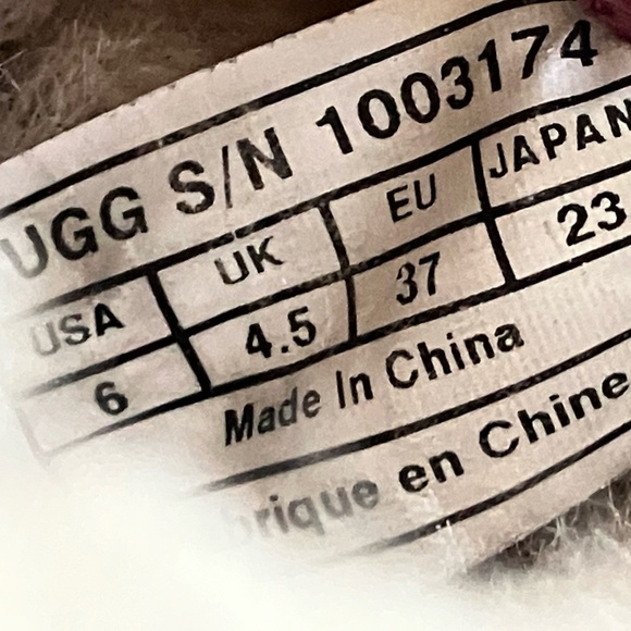 UGG Leather Side Bow Slip On Sherpa Lined Ankle Boots Size 6 - Picture 6 of 6